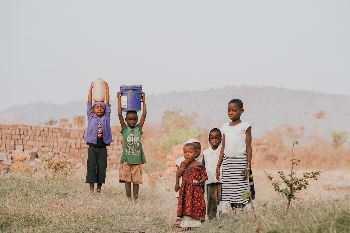 Community at a water point